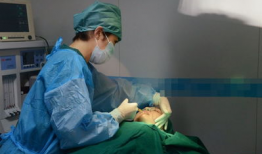 隆胸手术视频,专业视频解析与术后护理指南